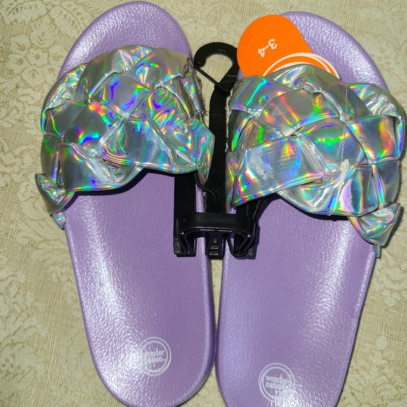WONDER NATION Girls Iridescent Braid Slide Sandals - Picture 2 of 8
